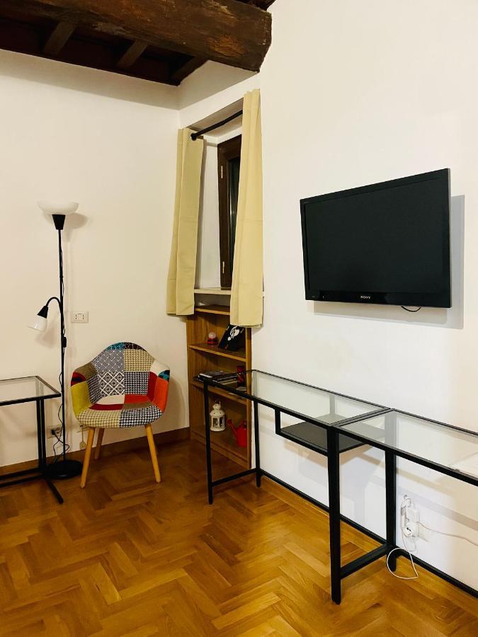 Coronari 28 Apartment *